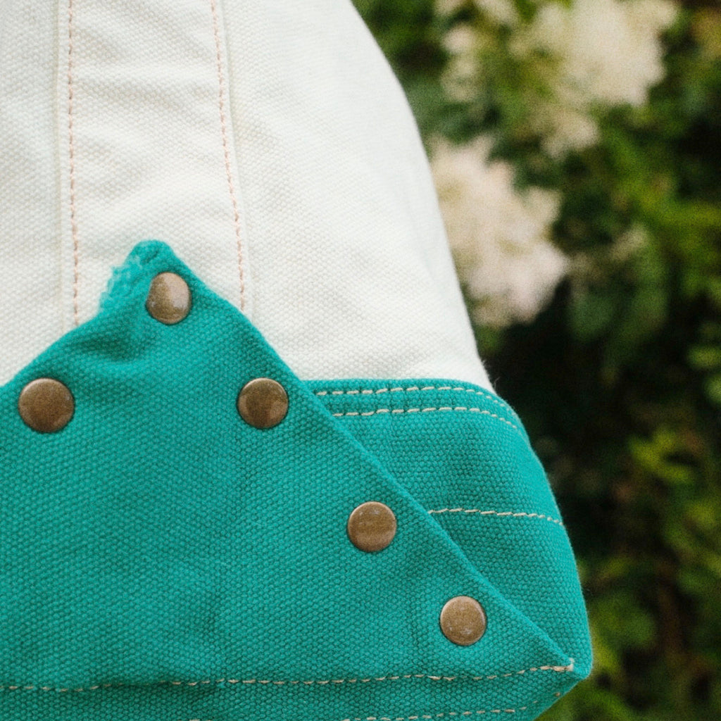 The Islander Tote