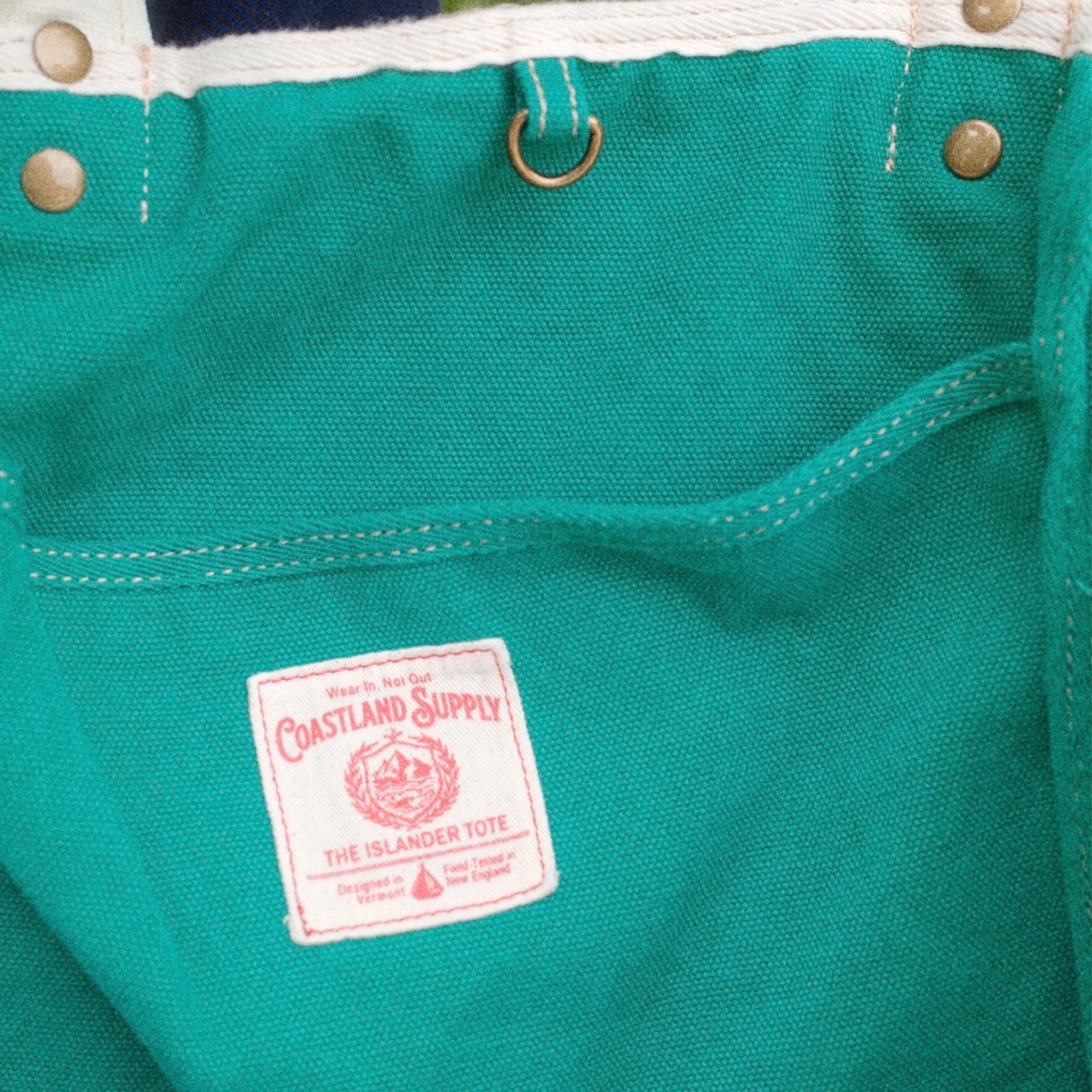 The Islander Tote