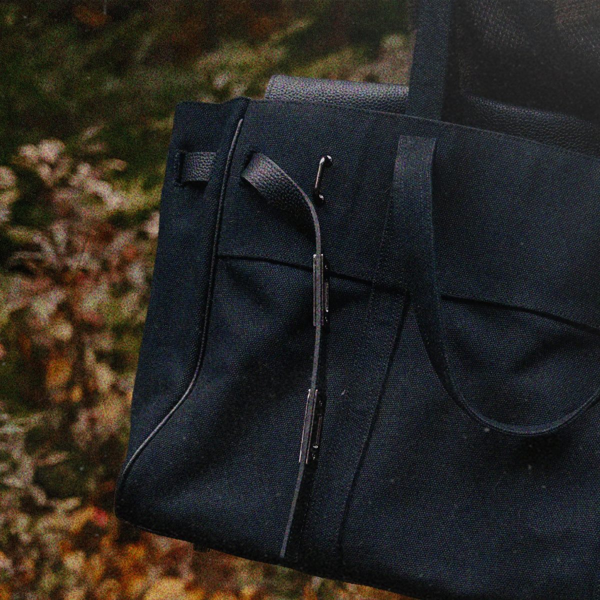 The Moon Tote